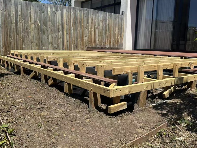 Kew house decking